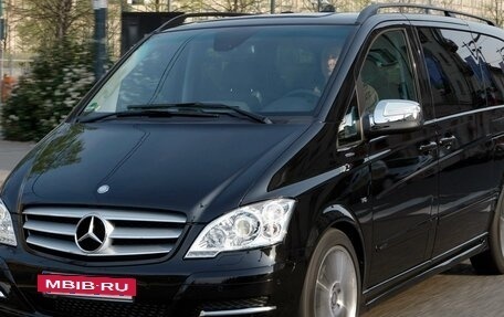Mercedes-Benz Viano, 2011 год, 1 600 000 рублей, 2 фотография