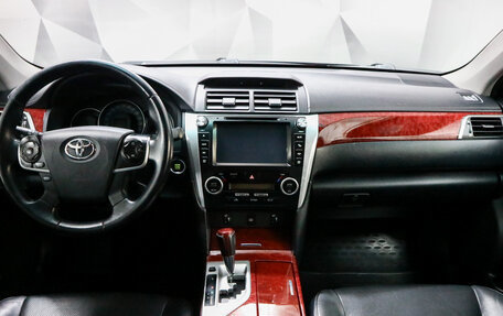 Toyota Camry, 2012 год, 1 968 000 рублей, 7 фотография