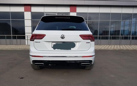 Volkswagen Tiguan II, 2018 год, 3 500 000 рублей, 6 фотография