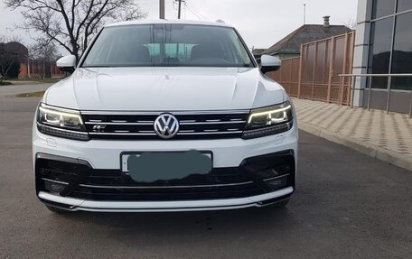Volkswagen Tiguan II, 2018 год, 3 500 000 рублей, 10 фотография
