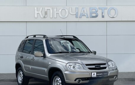 Chevrolet Niva I рестайлинг, 2011 год, 609 000 рублей, 4 фотография