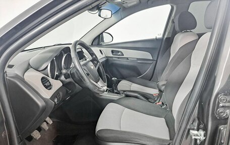 Chevrolet Cruze II, 2011 год, 716 000 рублей, 16 фотография