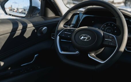 Hyundai Elantra, 2023 год, 3 499 000 рублей, 12 фотография