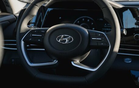 Hyundai Elantra, 2023 год, 3 499 000 рублей, 13 фотография