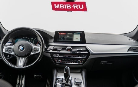 BMW 5 серия, 2018 год, 4 000 000 рублей, 12 фотография