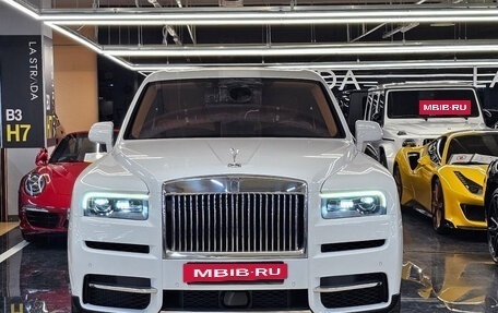 Rolls-Royce Cullinan, 2023 год, 50 050 000 рублей, 2 фотография