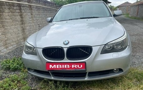 BMW 5 серия, 2005 год, 990 000 рублей, 1 фотография
