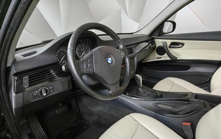 BMW 3 серия, 2010 год, 1 047 000 рублей, 19 фотография