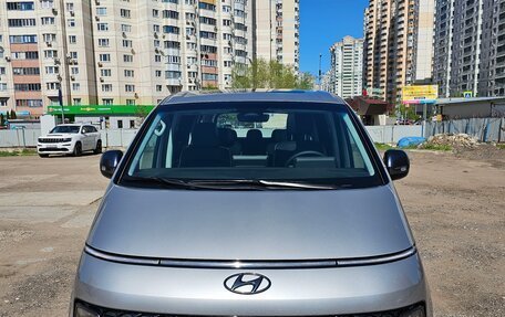 Hyundai Staria, 2023 год, 6 780 000 рублей, 10 фотография