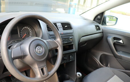 Volkswagen Polo VI (EU Market), 2011 год, 718 000 рублей, 9 фотография