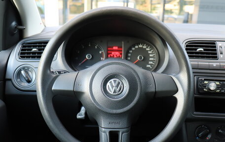 Volkswagen Polo VI (EU Market), 2011 год, 718 000 рублей, 10 фотография