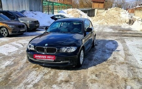 BMW 1 серия, 2011 год, 1 150 000 рублей, 10 фотография