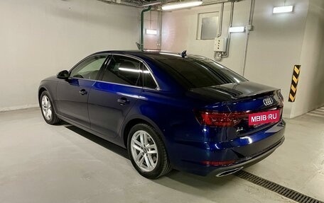Audi A4, 2019 год, 2 890 000 рублей, 6 фотография