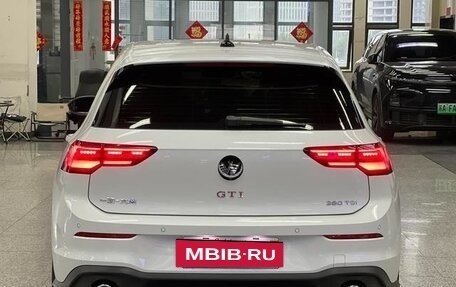 Volkswagen Golf GTI, 2021 год, 2 910 111 рублей, 5 фотография