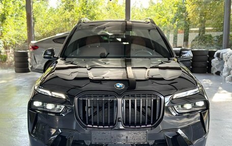 BMW X7, 2024 год, 17 019 000 рублей, 2 фотография