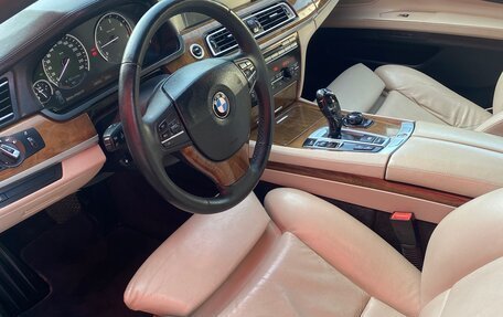 BMW 7 серия, 2009 год, 2 200 000 рублей, 14 фотография