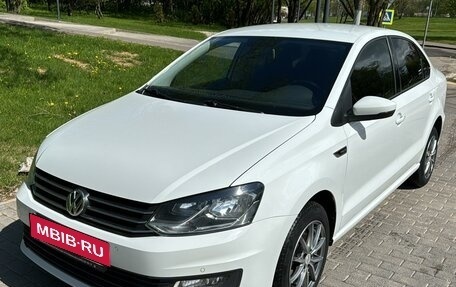 Volkswagen Polo VI (EU Market), 2018 год, 1 290 000 рублей, 1 фотография