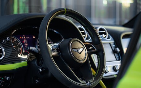 Bentley Bentayga I, 2019 год, 19 900 000 рублей, 12 фотография