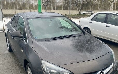 Opel Astra J, 2012 год, 740 000 рублей, 6 фотография