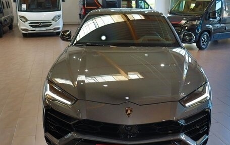 Lamborghini Urus I, 2022 год, 33 500 000 рублей, 6 фотография