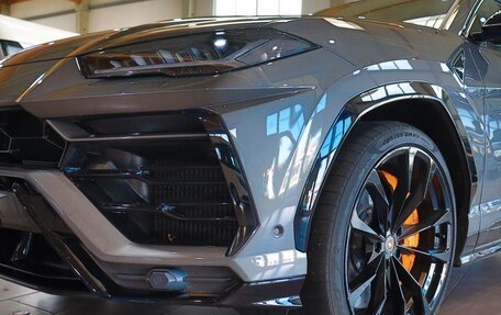 Lamborghini Urus I, 2022 год, 33 500 000 рублей, 14 фотография