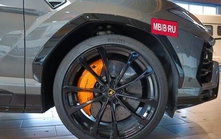 Lamborghini Urus I, 2022 год, 33 500 000 рублей, 13 фотография