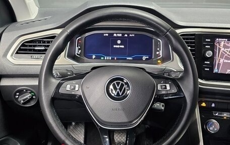 Volkswagen T-Roc I, 2020 год, 2 260 000 рублей, 7 фотография