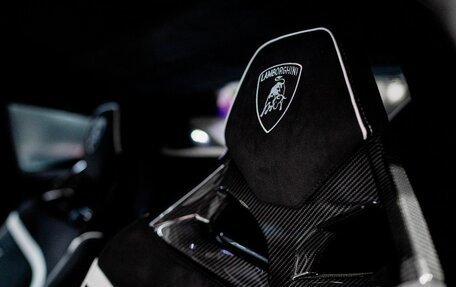 Lamborghini Huracán, 2023 год, 34 500 000 рублей, 9 фотография