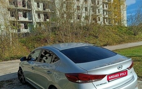 Hyundai Elantra VI рестайлинг, 2016 год, 1 870 000 рублей, 5 фотография