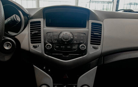 Chevrolet Cruze II, 2012 год, 880 000 рублей, 15 фотография