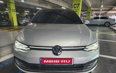 Volkswagen Golf VIII, 2023 год, 4 090 000 рублей, 1 фотография