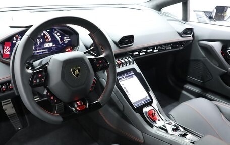 Lamborghini Huracán, 2020 год, 24 500 000 рублей, 10 фотография