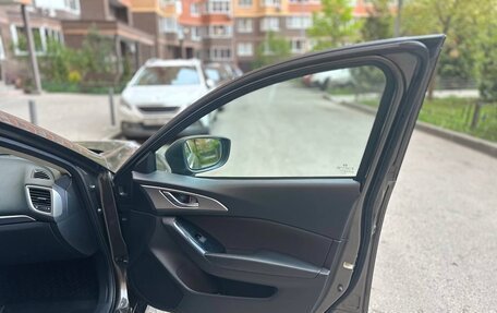 Mazda 3, 2018 год, 1 770 000 рублей, 10 фотография