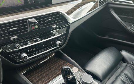 BMW 5 серия, 2019 год, 3 999 999 рублей, 15 фотография