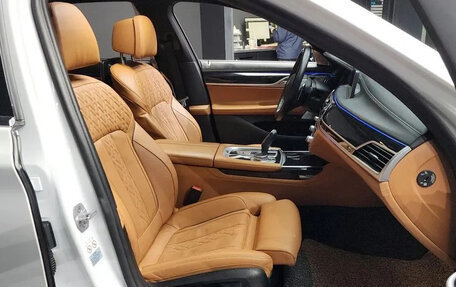 BMW 7 серия, 2019 год, 5 199 900 рублей, 12 фотография