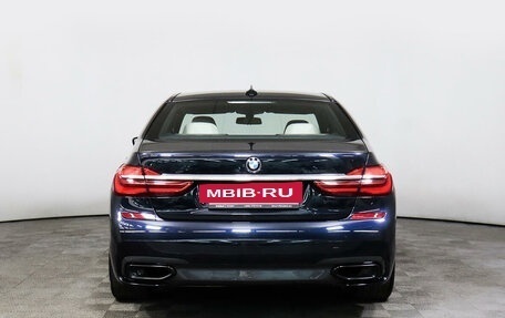 BMW 7 серия, 2018 год, 4 241 000 рублей, 6 фотография