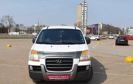Hyundai Starex I рестайлинг, 2007 год, 700 000 рублей, 3 фотография