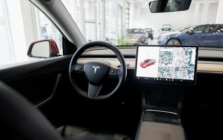 Tesla Model Y I, 2021 год, 4 500 000 рублей, 21 фотография