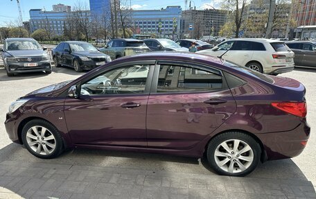 Hyundai Solaris II рестайлинг, 2013 год, 950 000 рублей, 3 фотография