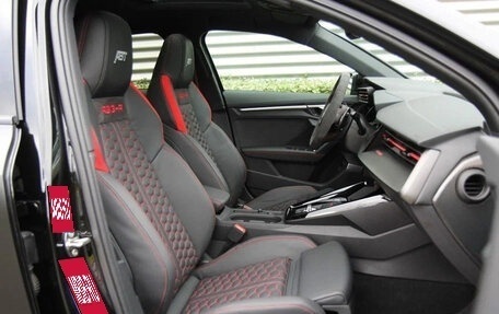 Audi RS 3, 2024 год, 8 990 000 рублей, 12 фотография