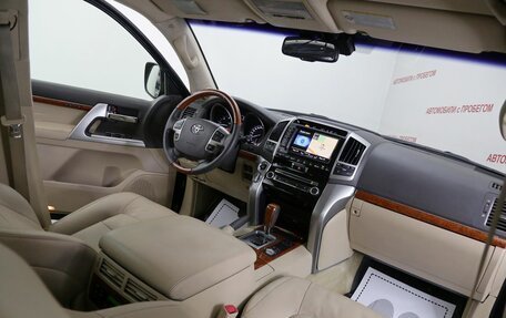 Toyota Land Cruiser 200, 2012 год, 3 299 000 рублей, 5 фотография