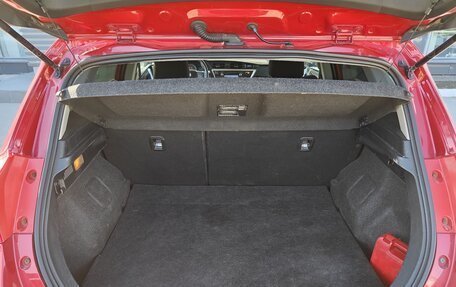 Toyota Auris II, 2013 год, 1 349 990 рублей, 20 фотография