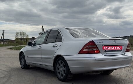 Mercedes-Benz C-Класс, 2002 год, 600 000 рублей, 6 фотография