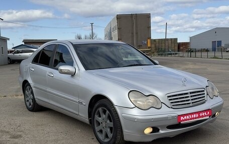 Mercedes-Benz C-Класс, 2002 год, 600 000 рублей, 5 фотография