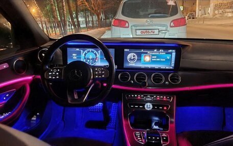 Mercedes-Benz E-Класс, 2018 год, 3 600 000 рублей, 6 фотография