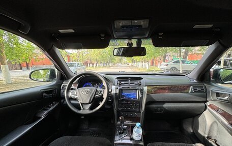 Toyota Camry, 2015 год, 1 850 000 рублей, 7 фотография
