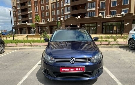 Volkswagen Polo VI (EU Market), 2013 год, 1 070 000 рублей, 1 фотография