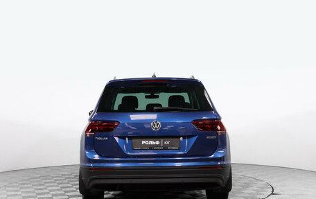 Volkswagen Tiguan II, 2018 год, 2 857 000 рублей, 6 фотография