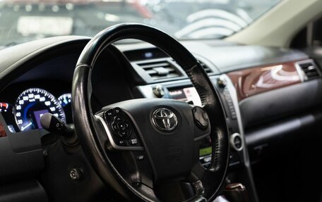 Toyota Camry, 2014 год, 1 989 000 рублей, 5 фотография