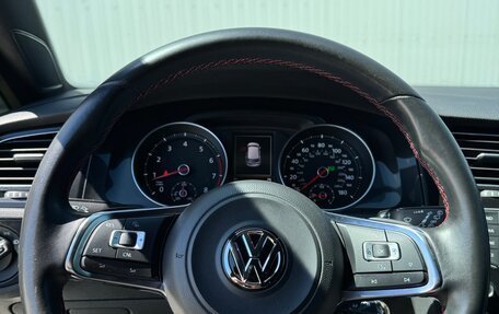 Volkswagen Golf GTI VII, 2016 год, 2 380 000 рублей, 16 фотография